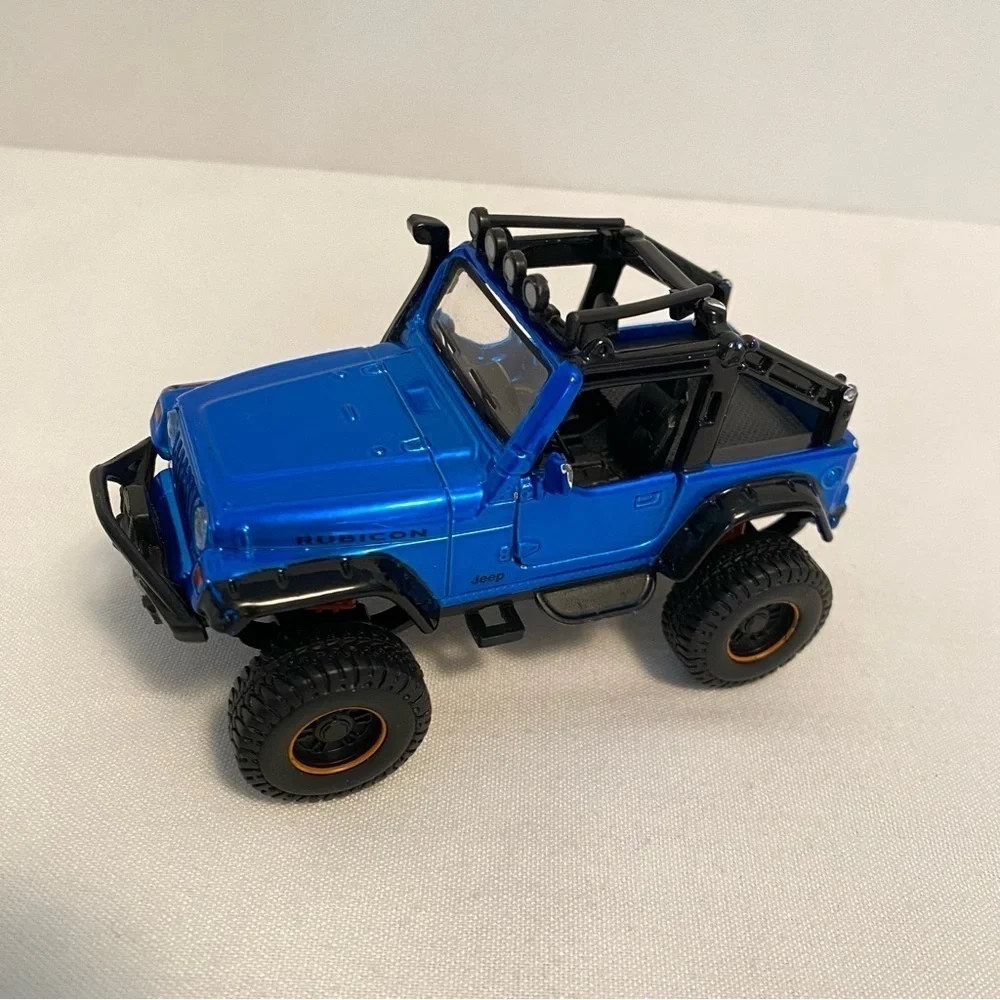 Maisto Volkswagen Van/ Jeep Wrangler/ Chevrolet Colorado/ Ford 4X4 Die-Cast Cars